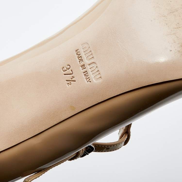 Pre Owned Miu Miu Beige Patent Leather Crystal Embellished Heel Mary Jane Pumps Size 37.5