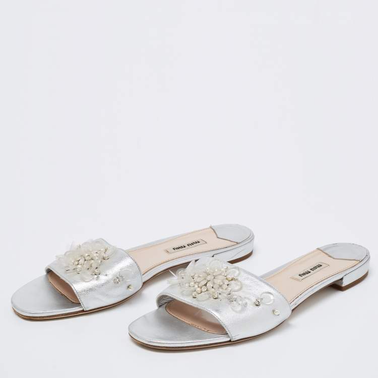 Pre Owned Miu Miu Silver Leather Embellished Flats Size 40