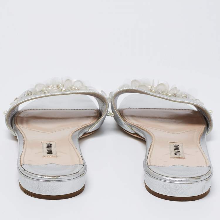 Pre Owned Miu Miu Silver Leather Embellished Flats Size 40