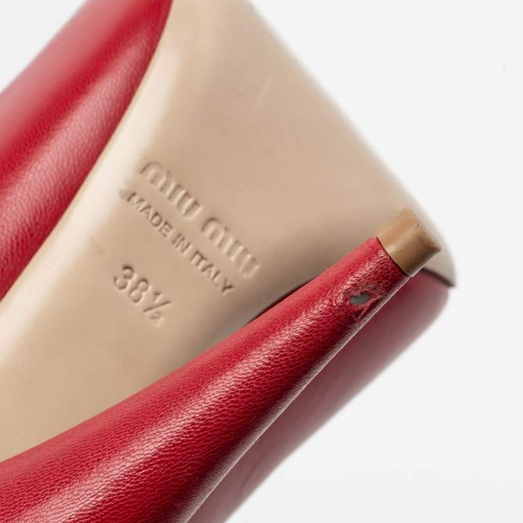 Pre Owned Miu Miu Red Studded Leather Mary Jane Pumps Size 38.5