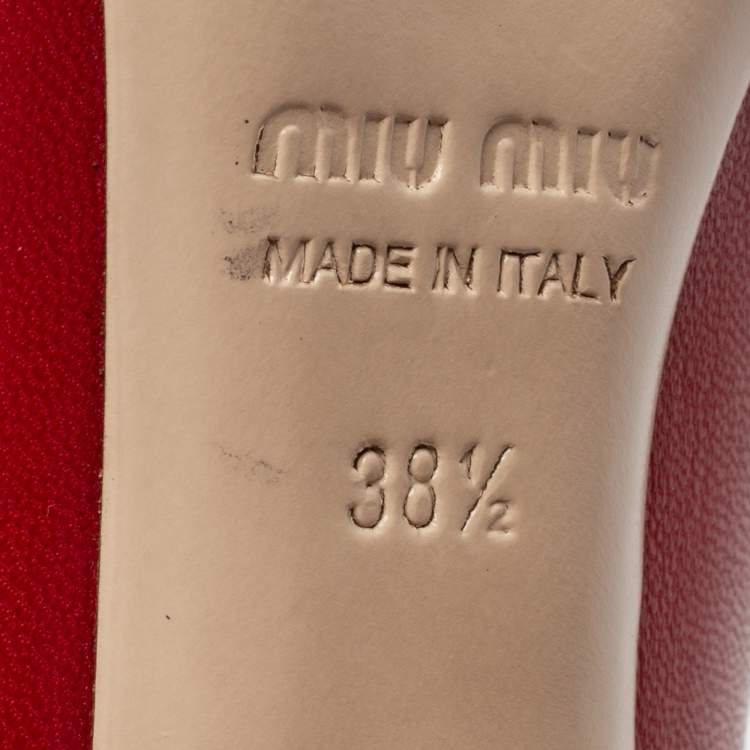 Pre Owned Miu Miu Red Studded Leather Mary Jane Pumps Size 38.5