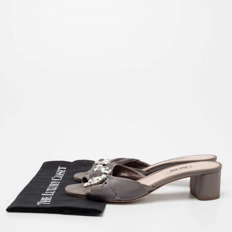Pre Owned Miu Miu Grey Satin and Canvas Knot Crystal Embellished Slide Sandals Size 39.5