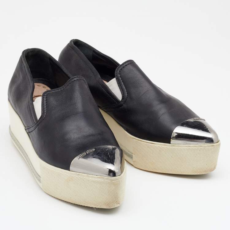 Pre Owned Miu Miu Black Leather Metal Cap Toe Platform Slip On Sneakers Size 35.5