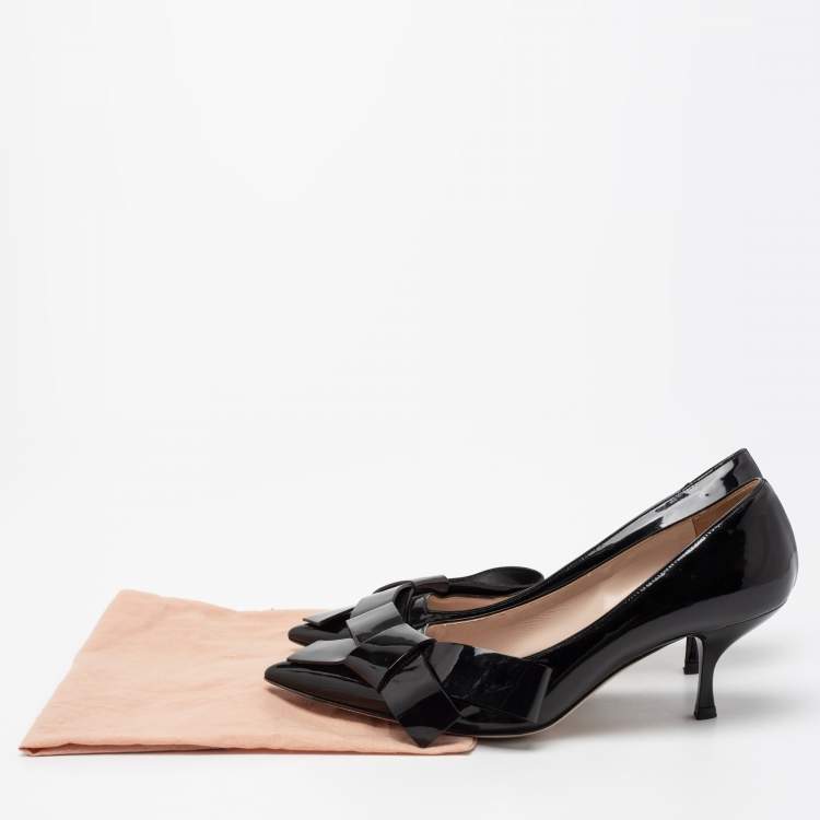 Pre Owned Miu Miu Black Patent Leather Bow Pointed Toe Pumps Size 35.5