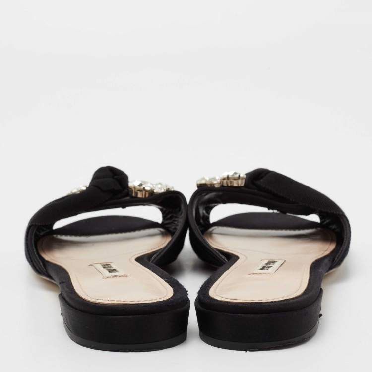 مملوكة مسبقًا Miu Miu Black Fabric Crystal Embellished Knot Flat Slide Sandals Size 38