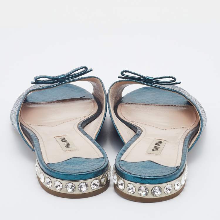 Pre Owned Miu Miu Metallic Green Python Embossed Leather Bow Detail Jeweled Heel Flat Slide Sandals Size 39