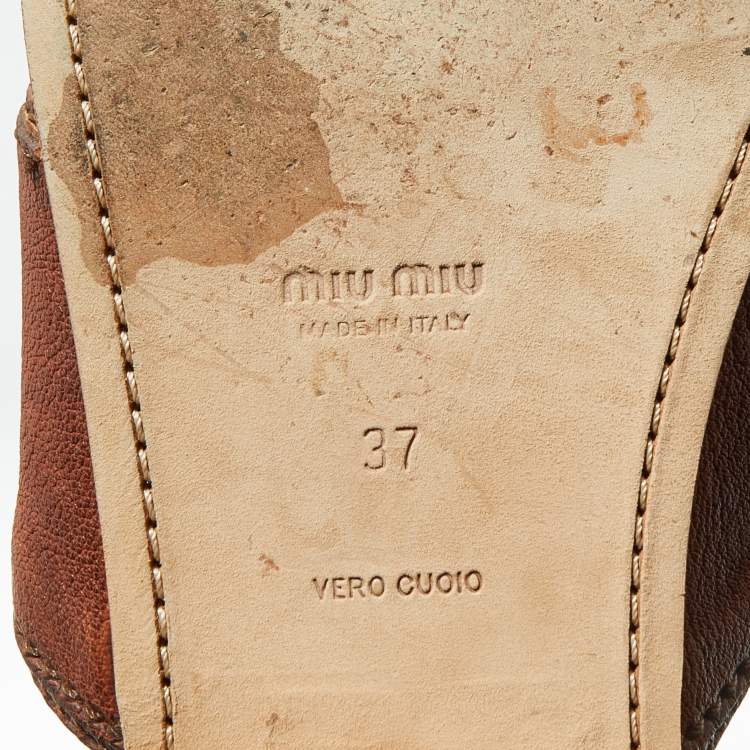 Pre Owned Miu Miu Dark Brown Leather Stone Studded Thong Flat Sandals Size 37