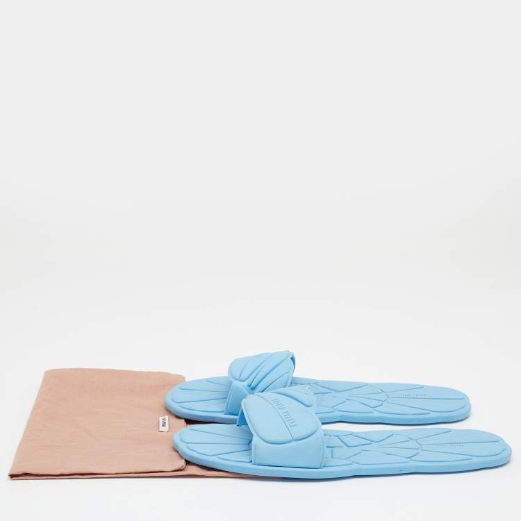 Pre Owned Miu Miu Light Blue Rubber Wavy Slippers Size 38