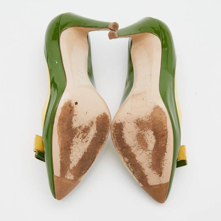 Pre Owned Miu Miu Green/Yellow Patent Leather Bow Pointed Toe Pumps Size 36