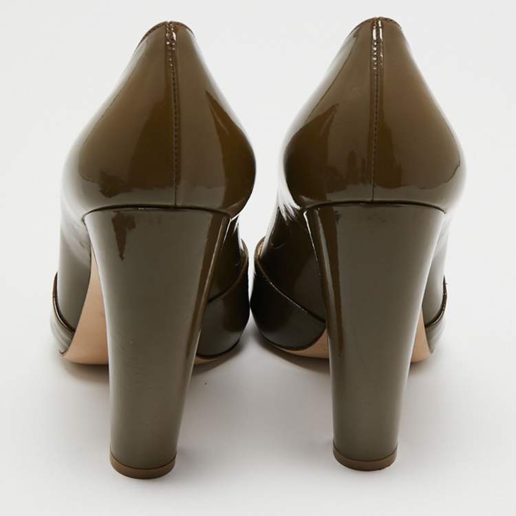 Pre Owned Miu Miu Olive Green Patent Leather Open Toe Pumps Size 40