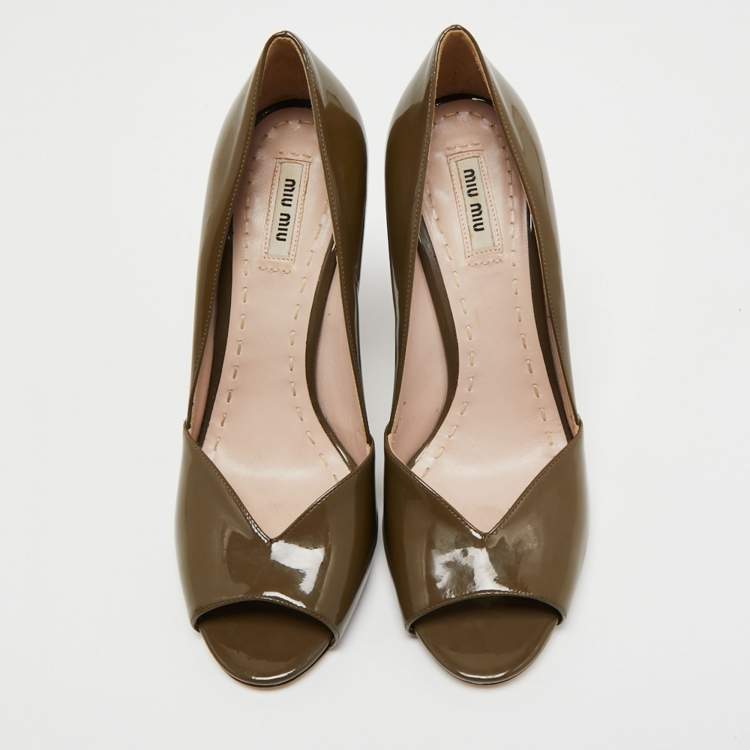 Pre Owned Miu Miu Olive Green Patent Leather Open Toe Pumps Size 40
