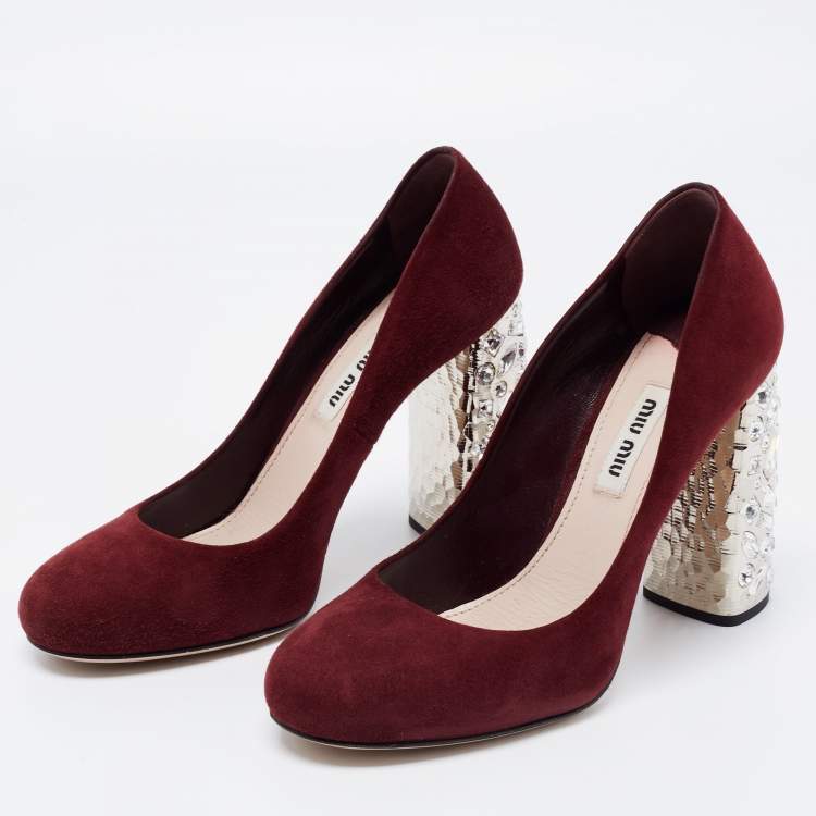 Pre Owned Miu Miu Burgundy Suede Crystal Embellished Pumps Size 36.5