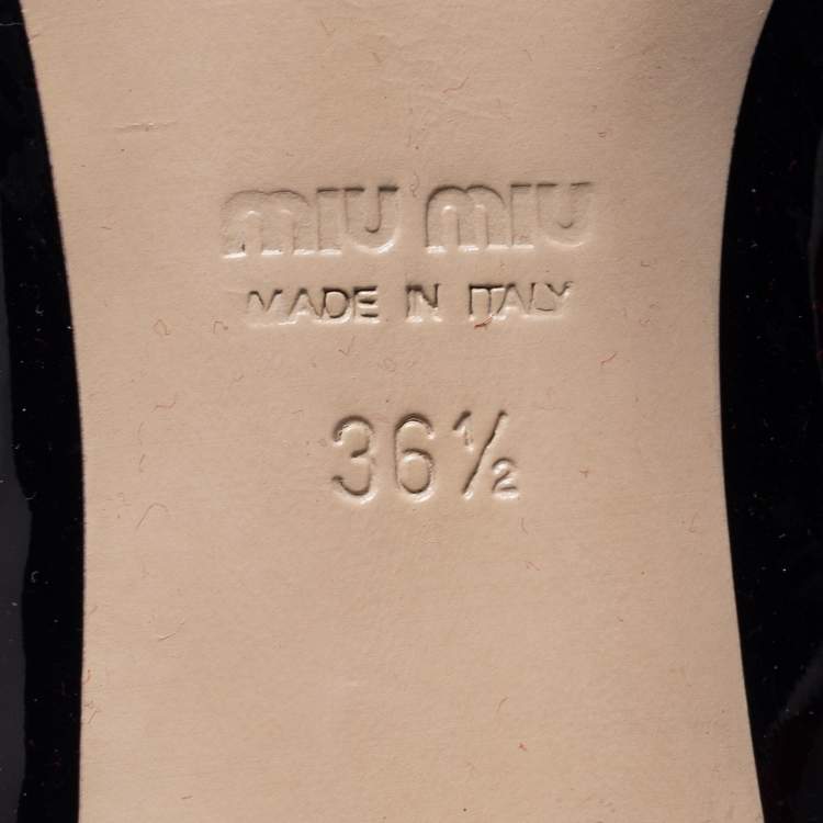 مملوكة مسبقًا Miu Miu Black Patent Crystal Embellished Block Heel Pumps Size 36.5