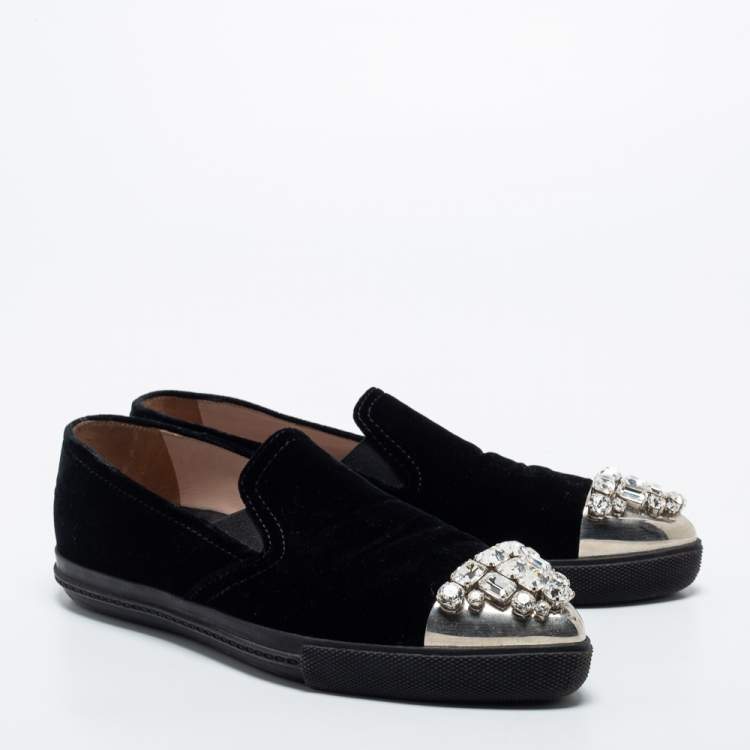 Pre Owned Miu Miu Black Velvet Crystal Embellished Toe Cap Slip On Sneakers Size 38