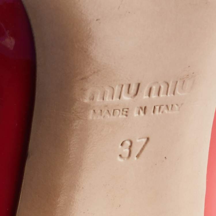 Pre Owned Miu Miu Coral Pink Patent Leather Crystal Embellished Block Heel Mary Jane Pumps Size 37
