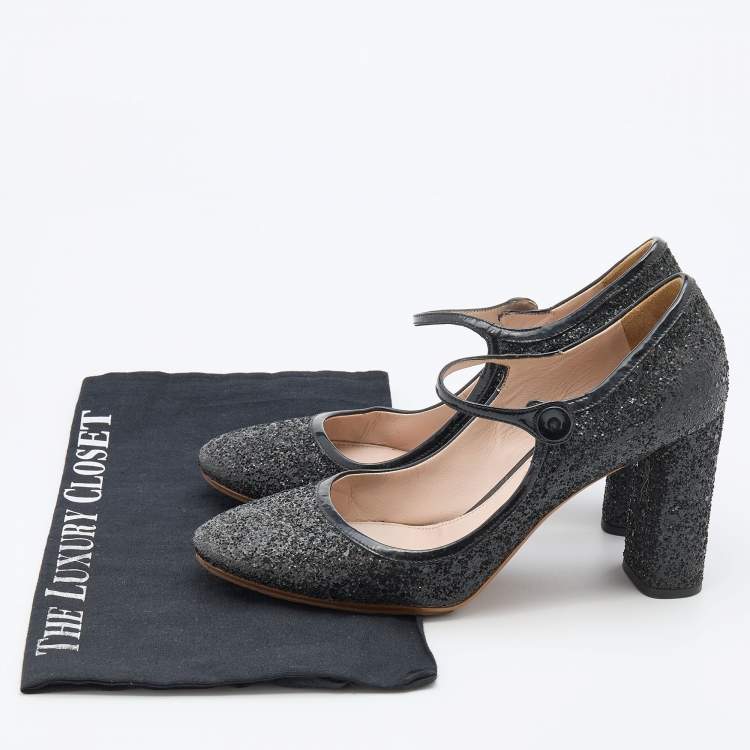 مملوكة مسبقًا Miu Miu Black Glitter and Patent Leather Mary Jane Pumps Size 38