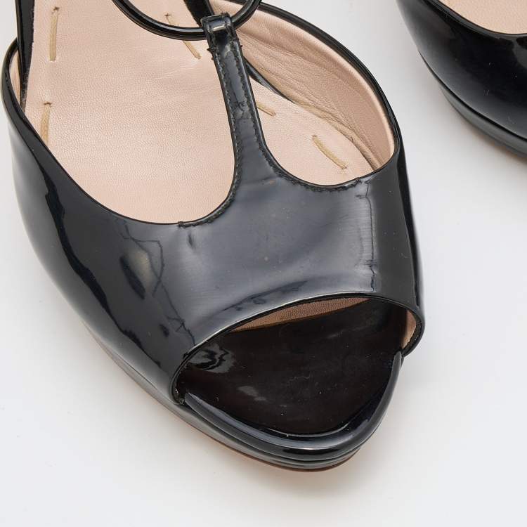 Pre Owned Miu Miu Black Patent Leather T-Strap Sandals Size 39