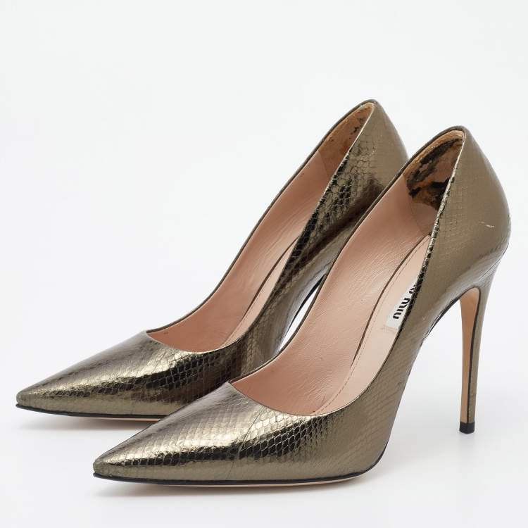 Pre Owned Miu Miu Metallic Bronze Snakeskin Embossed Leather Pointed Toe Pumps Size 38
