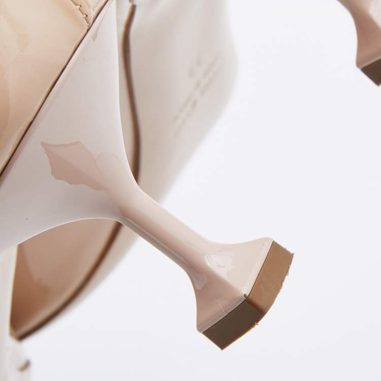 Pre Owned Miu Miu Beige Patent Leather Crystal and Pearl Embellished Pumps Size 39