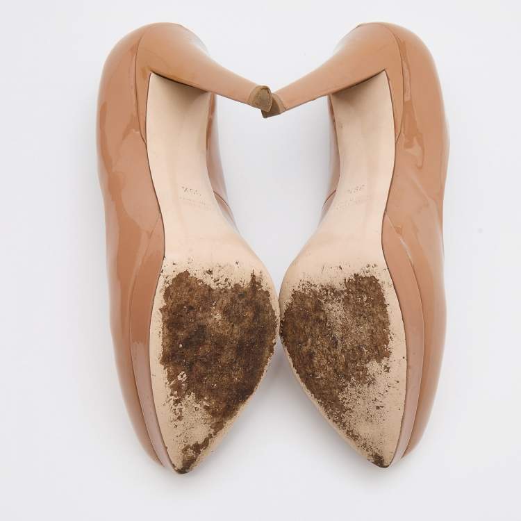 Pre Owned Miu Miu Beige Patent Leather Pointed Toe Pumps Size 39.5
