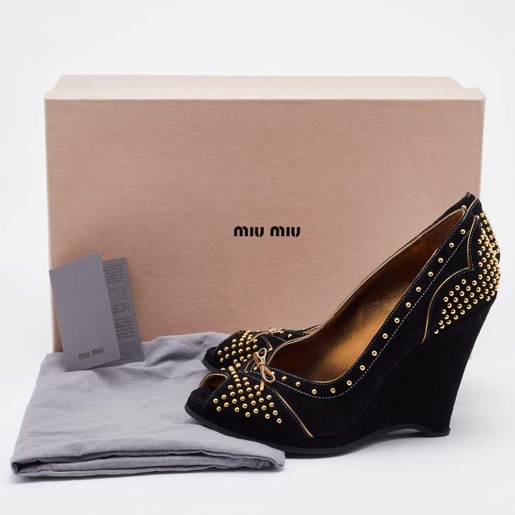 Pre Owned Miu Miu Black Suede Embellished Bow Wedge Pumps Size 36