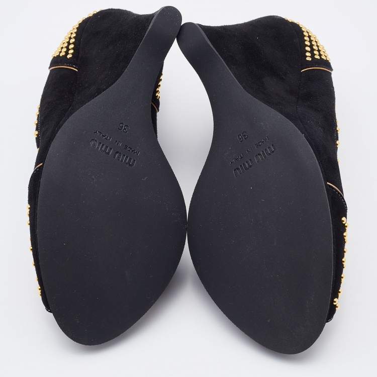 Pre Owned Miu Miu Black Suede Embellished Bow Wedge Pumps Size 36