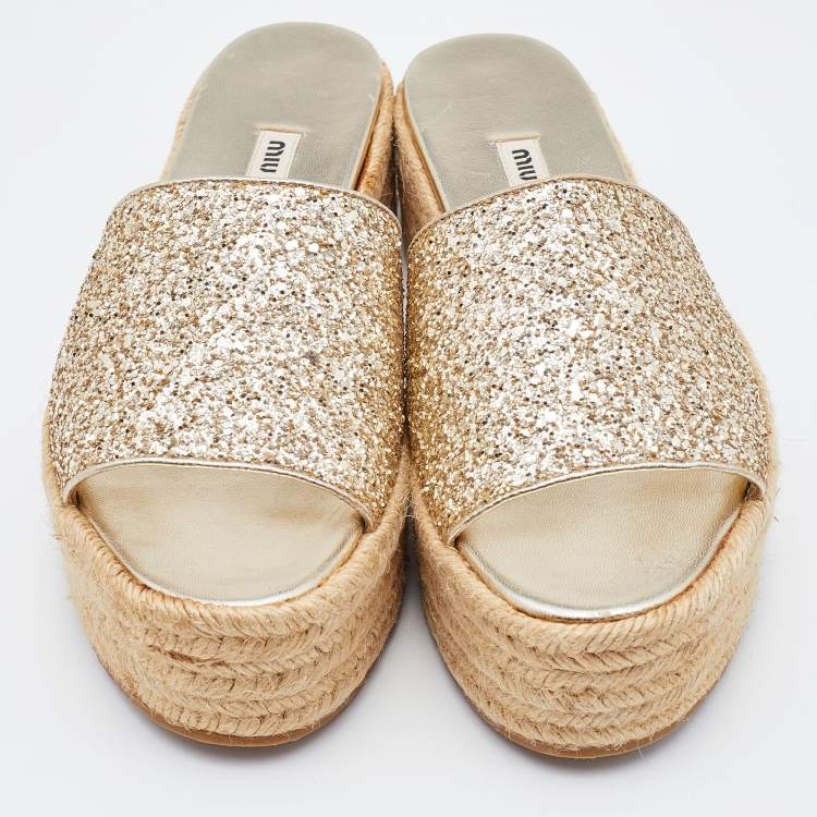 Pre Owned Miu Miu Gold Glitter Platform Espadrille Slides Size 37