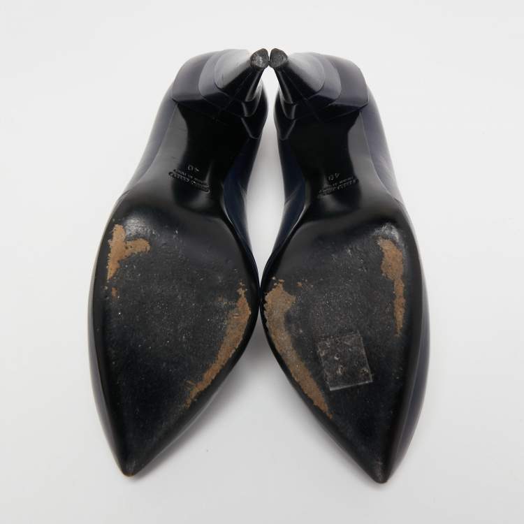 Pre Owned Miu Miu Navy Blue Leather Pointed Toe Pumps Size 40