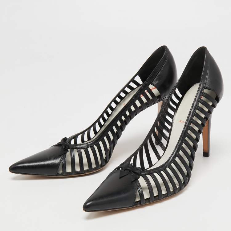 Pre Owned Miu Miu Black Leather Caged Pumps Size 37.5