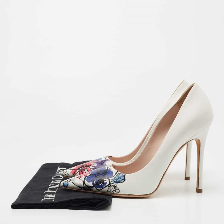 Pre Owned Miu Miu White Leather Floral Print Pumps Size 39