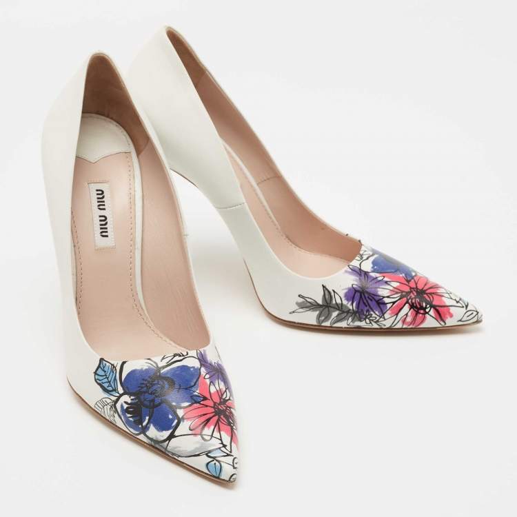 Pre Owned Miu Miu White Leather Floral Print Pumps Size 39