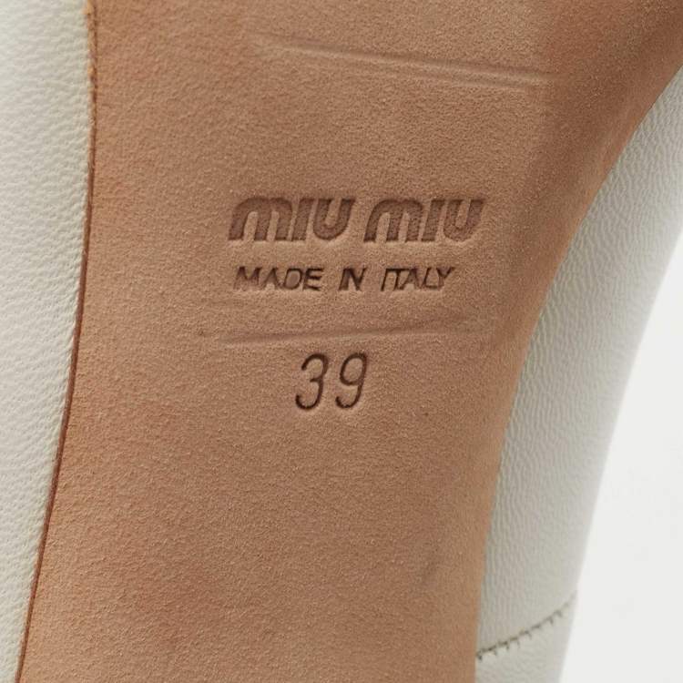 Pre Owned Miu Miu White Leather Floral Print Pumps Size 39