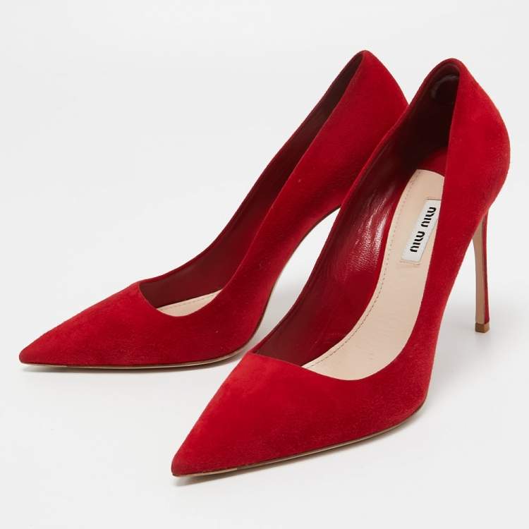 Pre Owned Miu Miu Red Suede Pointed Toe Pumps Size 40
