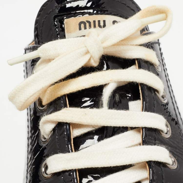 Pre Owned Miu Miu Black Patent Leather Metal Cap Toe Low Top Sneakers Size 38.5