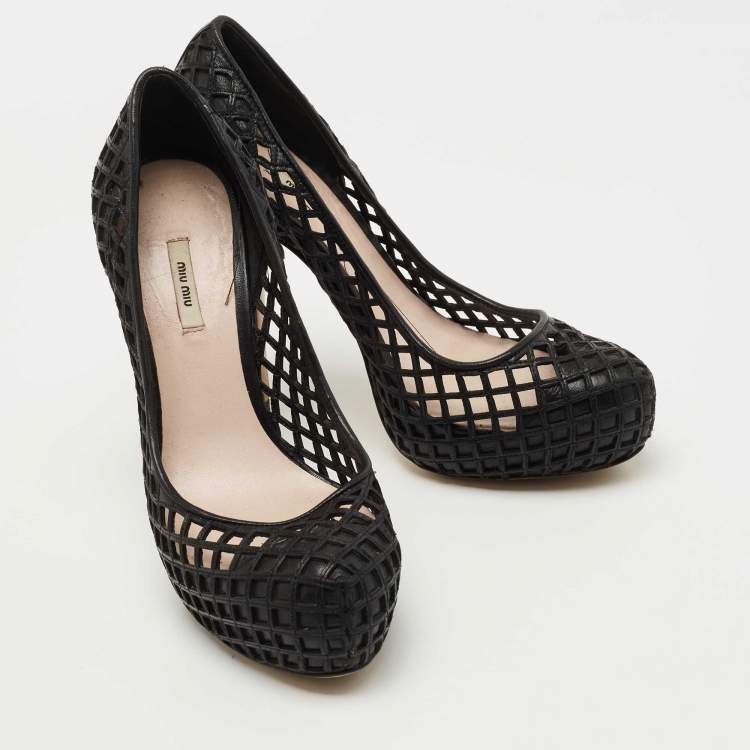 Pre Owned Miu Miu Black Woven Leather Platform Pumps Size 35