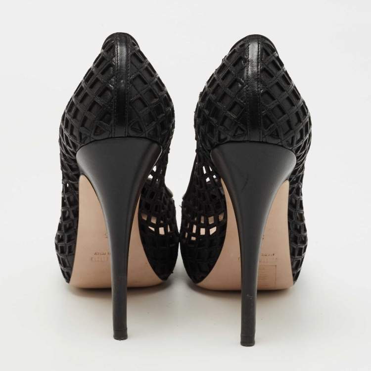 Pre Owned Miu Miu Black Woven Leather Platform Pumps Size 35