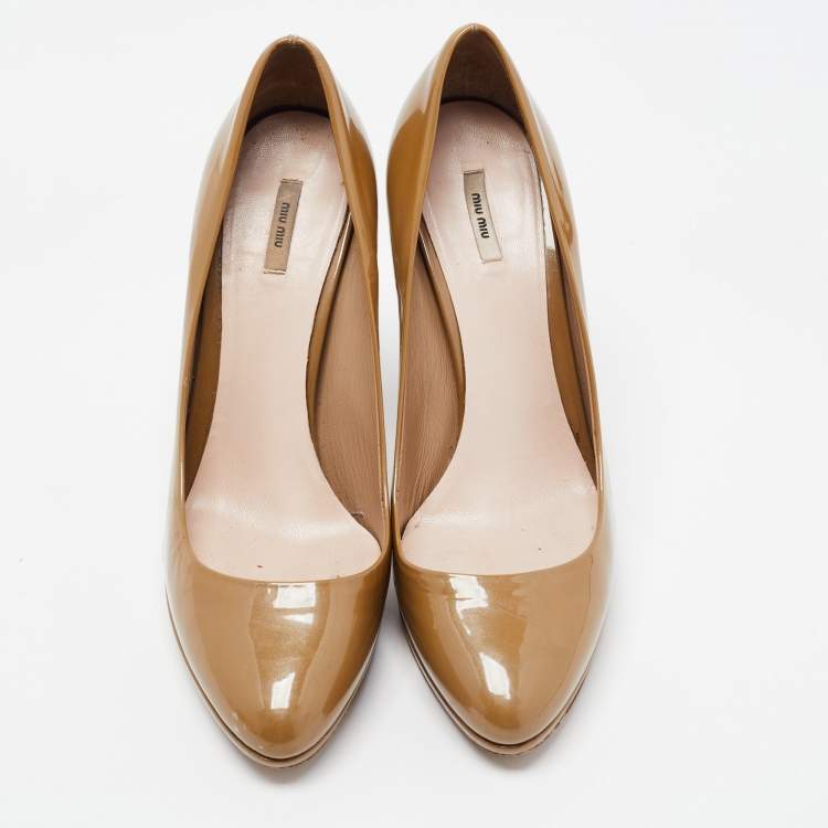 Pre Owned Miu Miu Brown Patent Leather Platform Pumps Size 38.5