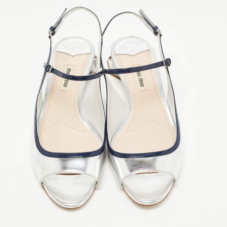 Pre Owned Miu Miu Silver/Navy Blue Leather Slingback Sandals Size 38.5