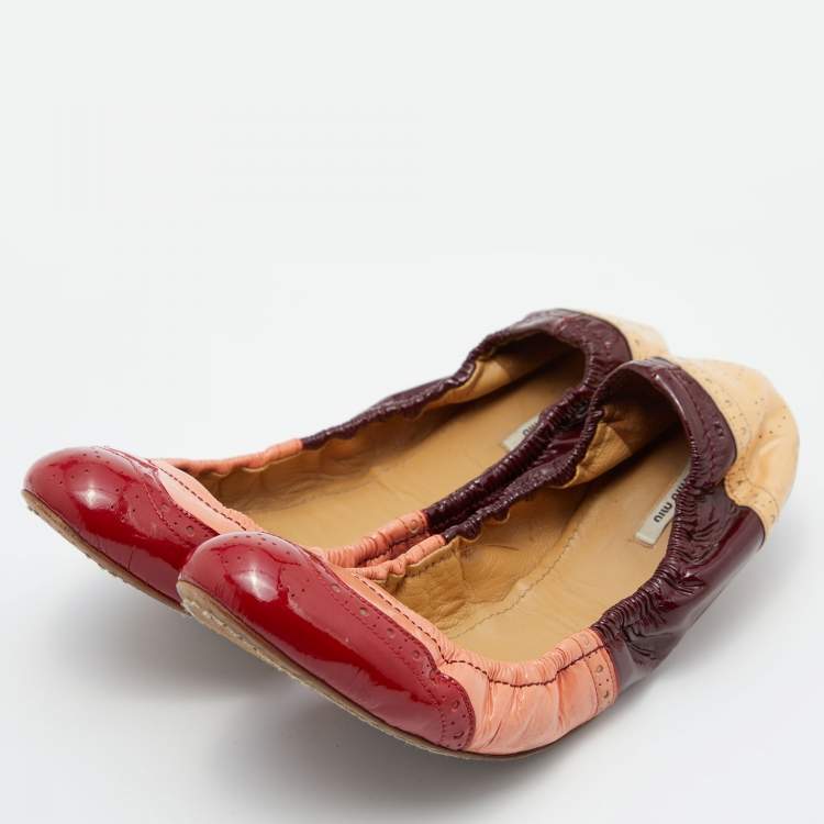 Pre Owned Miu Miu Multicolor Brogue Patent Leather Scrunch Ballet Flats Size 41