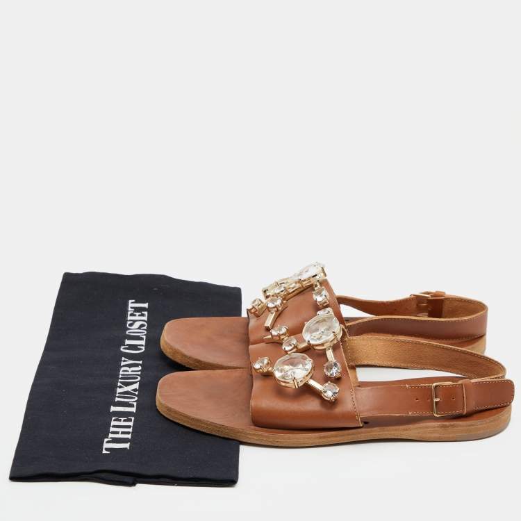 مملوكة مسبقًا Miu Miu Tan Leather Slingback Flat Sandals Size 37
