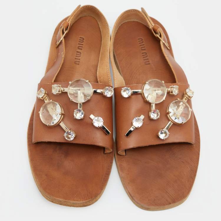 مملوكة مسبقًا Miu Miu Tan Leather Slingback Flat Sandals Size 37