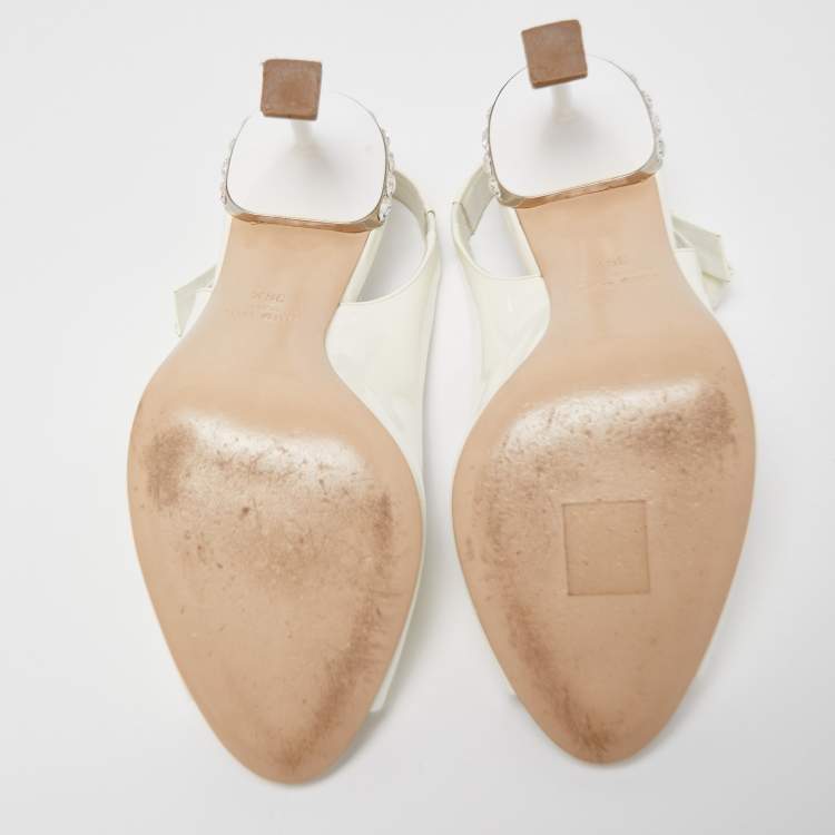 Pre Owned Miu Miu Cream Patent Leather Slingback Sandals Size 36.5