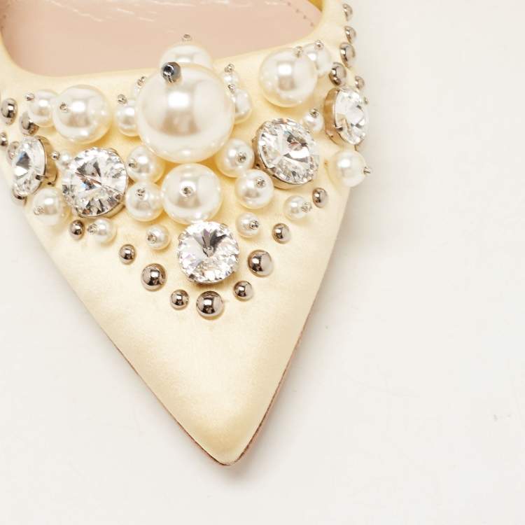 Pre Owned Miu Miu Light Yellow Satin Faux Pearl and Crystal Embellished Pumps Size 37.5