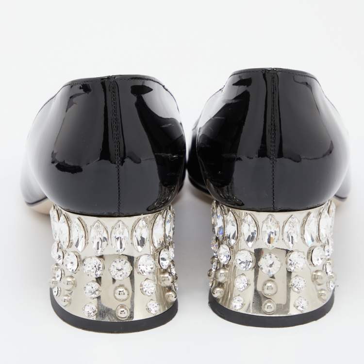 Pre Owned Miu Miu Black Patent Leather Crystal Embellished Block Heel Peep Toe Pumps Size 35.5