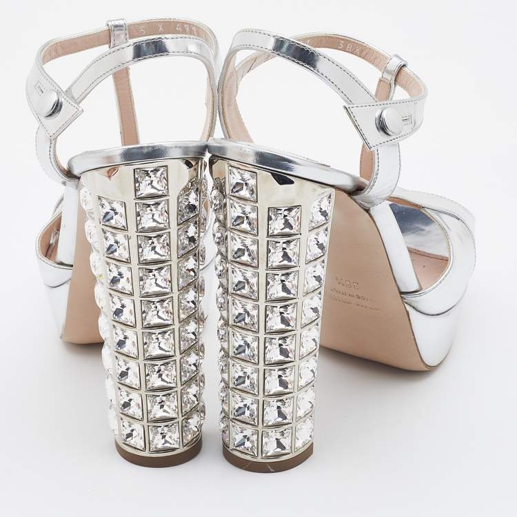 Pre Owned Miu Miu Metallic Silver Patent Leather Crystal Embellished Block Heel Sandals Size 38.5