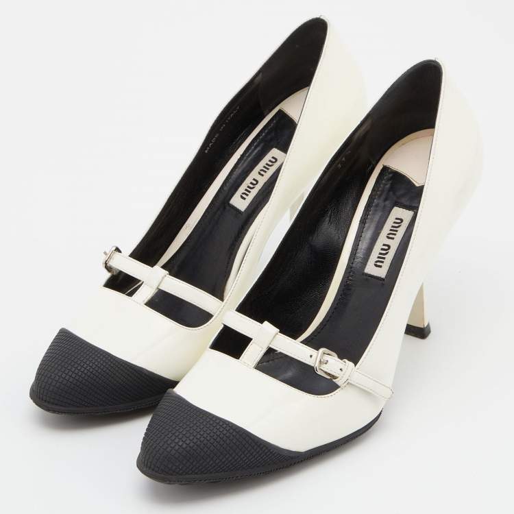 Pre Owned Miu Miu White/Black Patent Leather and Rubber Pumps Size 37.5