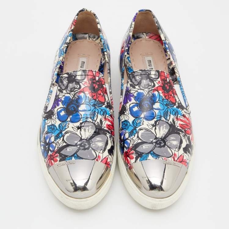 Pre Owned Miu Miu Multicolor Printed Patent Leather Metal Cap Toe Slip On Sneakers Size 38