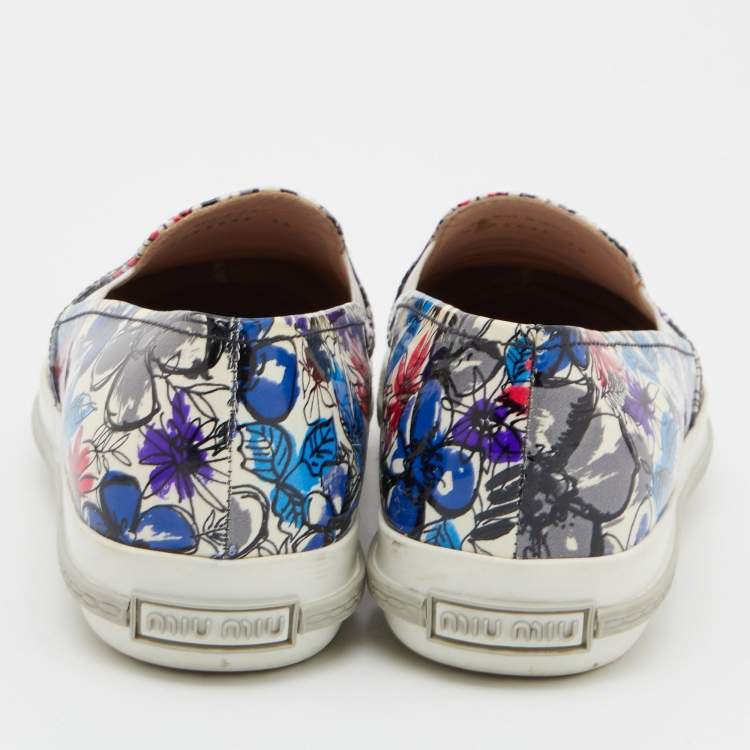 Pre Owned Miu Miu Multicolor Printed Patent Leather Metal Cap Toe Slip On Sneakers Size 38
