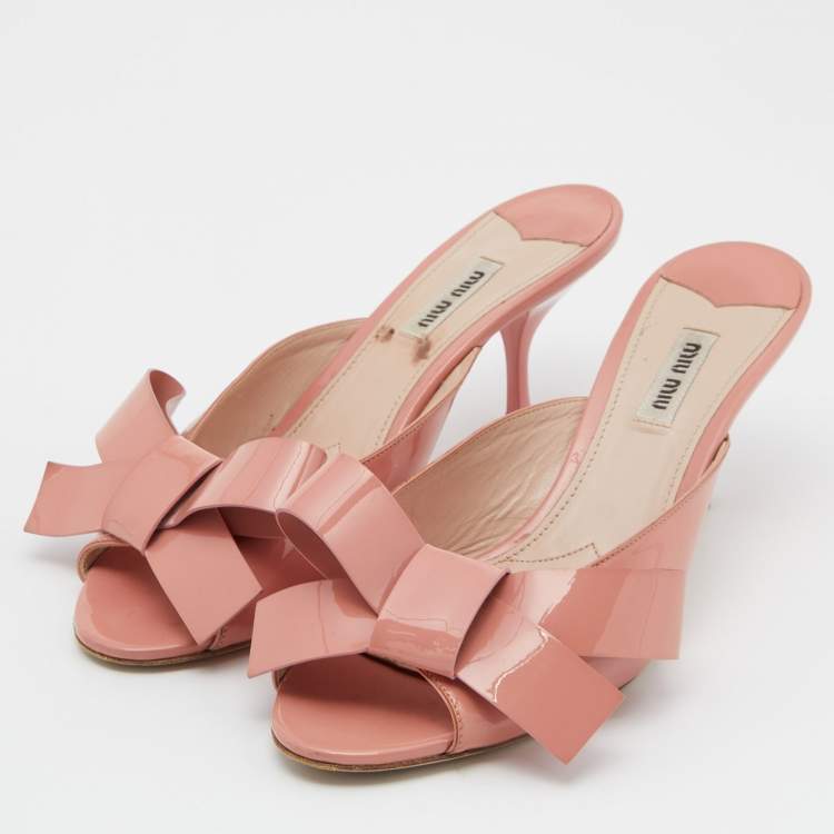 Pre Owned Miu Miu Pink Patent Leather Bow Slide Sandals Size 40