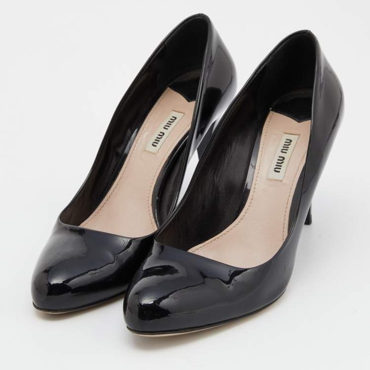 Pre Owned Miu Miu Black Patent Leather Studded Pumps Size 38.5